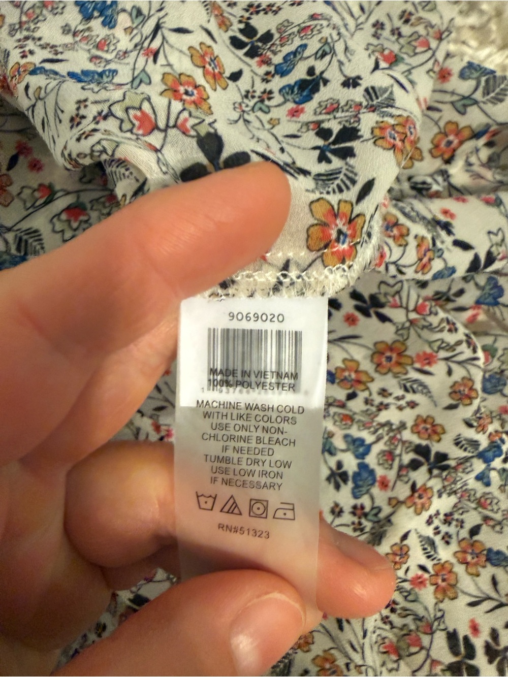 2/$30 Vince Camuto Floral Ruffle Sleeve Blouse Size Large Boho Peasant Top - Picture 8 of 8